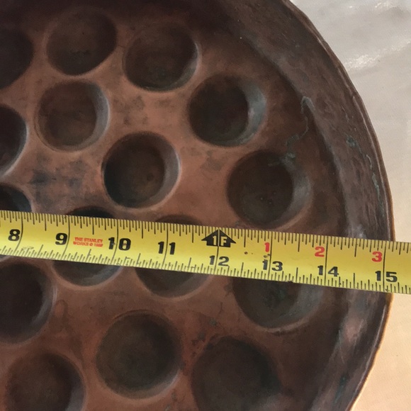 Antique Hammered Copper Turkish Egg Poacher/Pastry Tray w/ brass handles - Picture 9 of 9